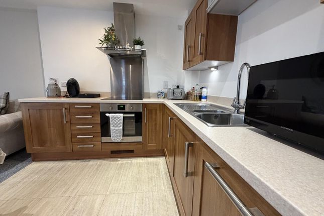 Apartment 36, Meridian Wharf, Trawler Road, Swansea photo 5