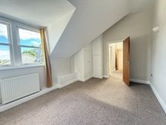 Flat 4, 1, North Street, Hailsham photo 5