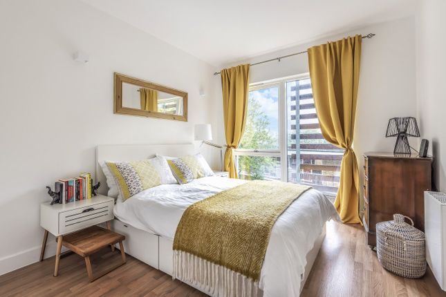 Flat 16, 53, Marischal Road, London photo 3