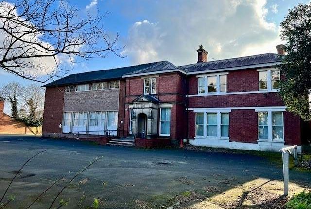 Light industrial to let in Linden House 211 Tettenhall Road, Wolverhampton