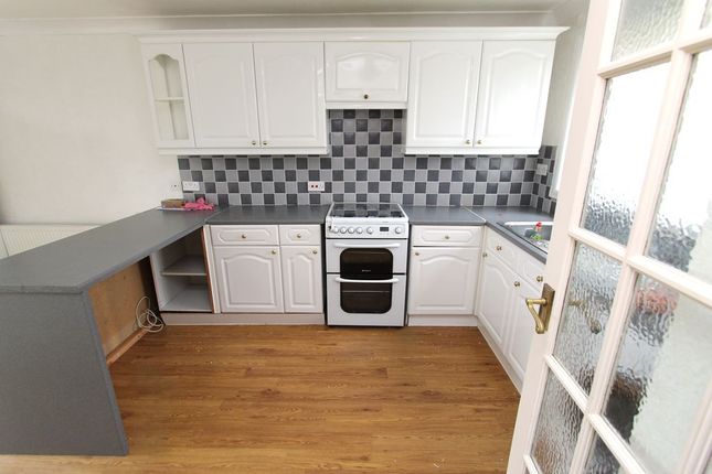 101, Flaxwell Court, Northampton photo 4