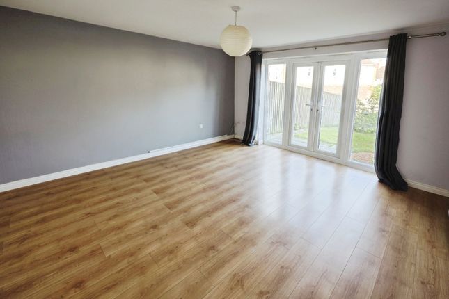 16, Everson Way, Spennymoor photo 4