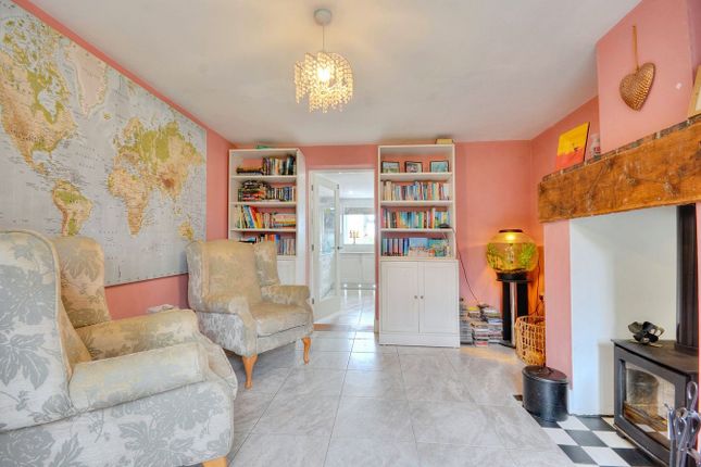 Thickets Farm Cottage, Botley Road, Southampton photo 4