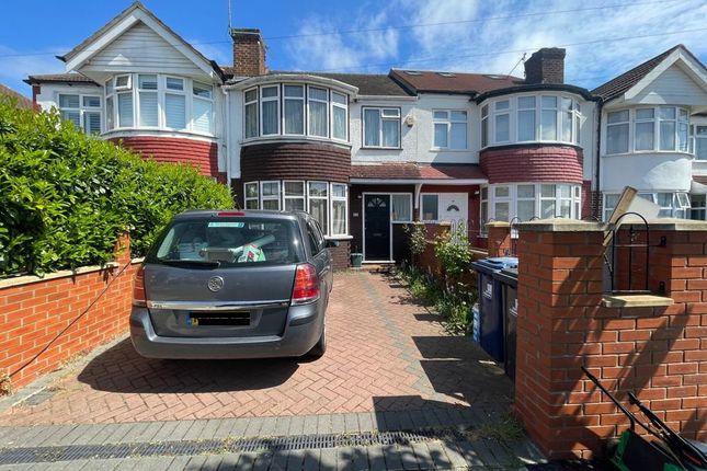 Thumbnail Terraced house to rent in Hodder Drive, Greenford, Greater London