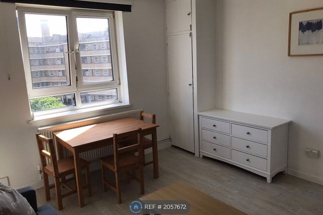 Flat to rent in Redmill House, London