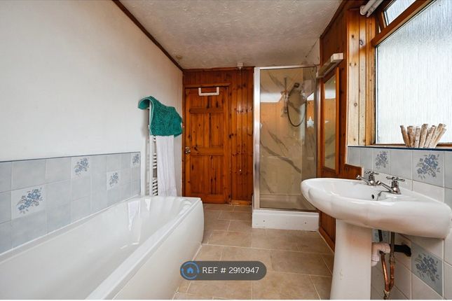 Osbourne Street, KirkbyInAshfield, Nottingham photo 3