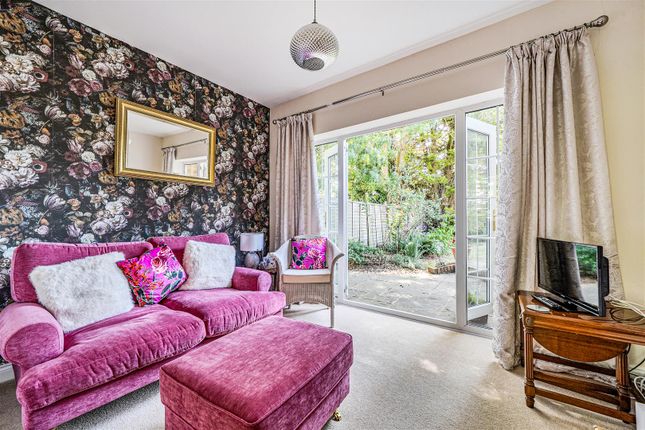 Brokers, Eversley Road, Arborfield Cross photo 4