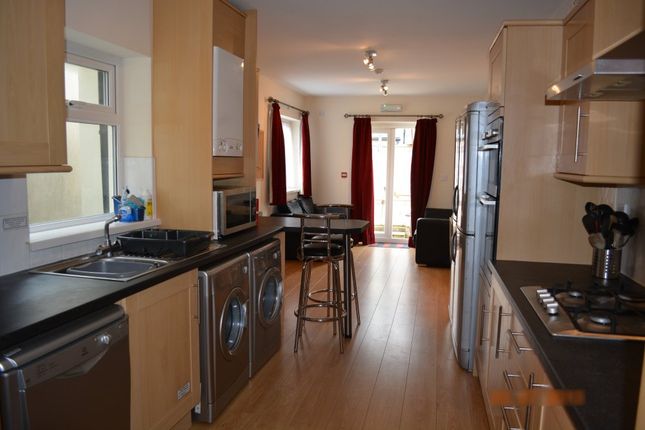 6 Bedroom Terraced in CF24 4NX