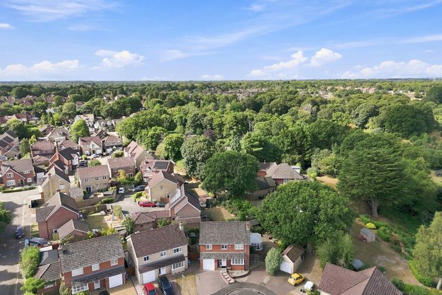 49 Nunn Close, Woodbridge photo 2