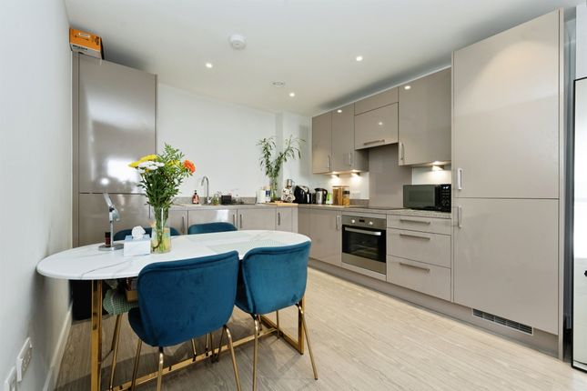 Flat 125, Zenith Point, 203, Ealing Road, WEMBLEY photo 3