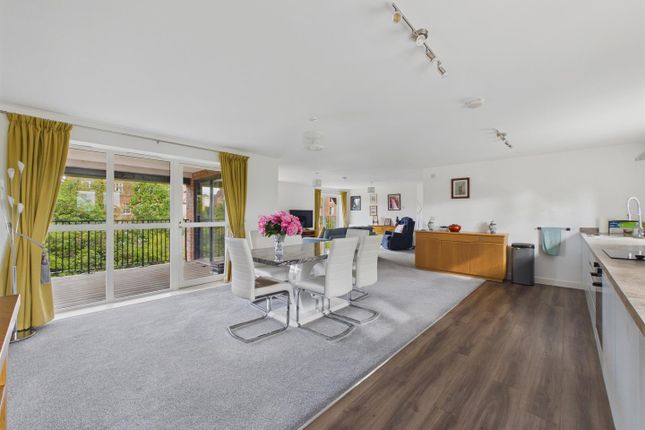 12 Gospel Place, Ranelagh Road, Malvern photo 4