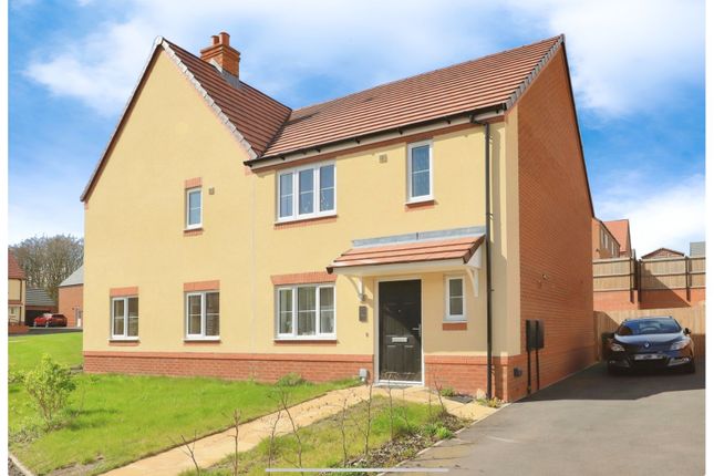 Thumbnail Semi-detached house for sale in Clover Avenue, Kidderminster