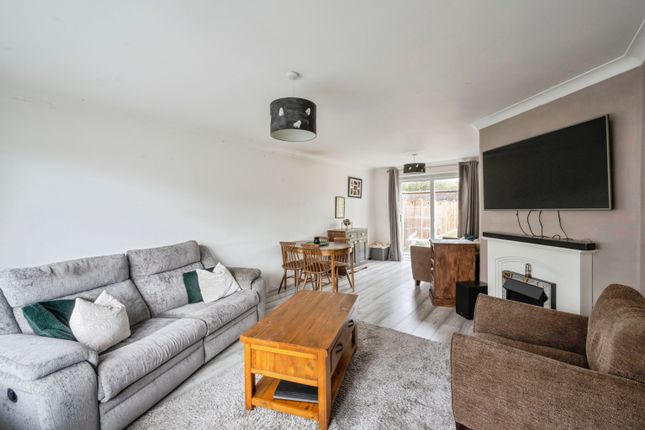 18, Villa Park Road, Doncaster photo 4