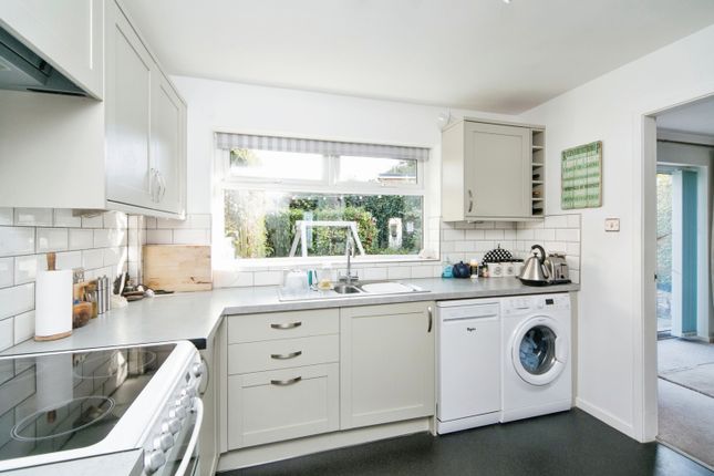 Cartref, 1, Bryn Eglwys, Colwyn Bay photo 2