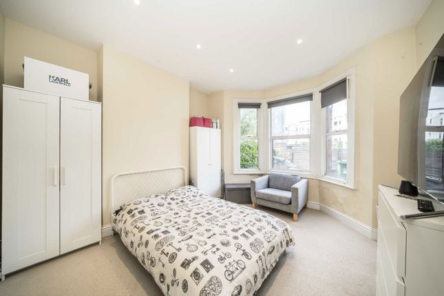 28, Pavilion Terrace, London photo 4