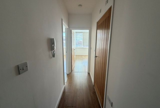 Flat 10, Kidderminster photo 2