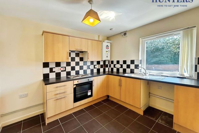 Apartment 2, St. Georges Court, Coulthwaite Way, Rugeley photo 3