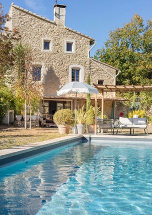 Property for sale in Gordes, Vaucluse, Provence-Alpes-Côte d`Azur, France