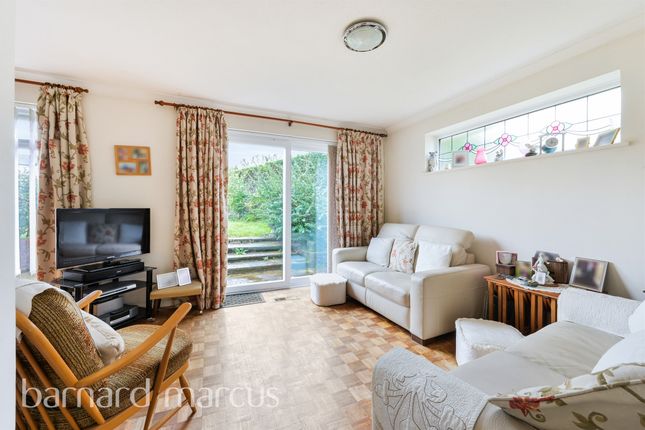 Detached bungalow for sale in Gladeside, Croydon