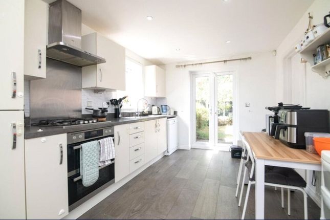 6, BRYTHILL DRIVE, BRIERLEY HILL photo 3
