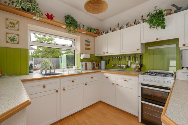 24, Millstrood Road, Whitstable photo 4