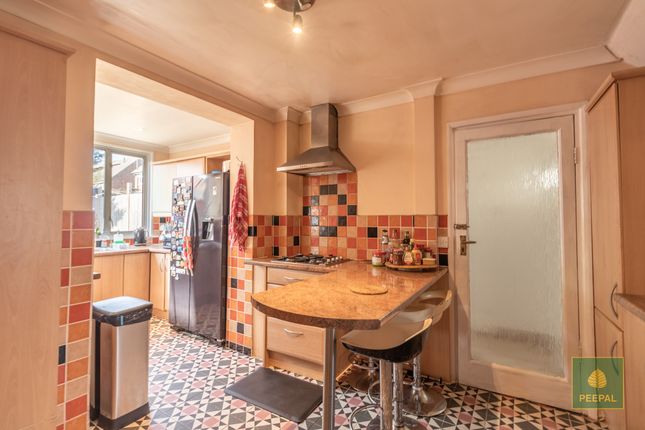 10, West Road, Farnborough photo 5