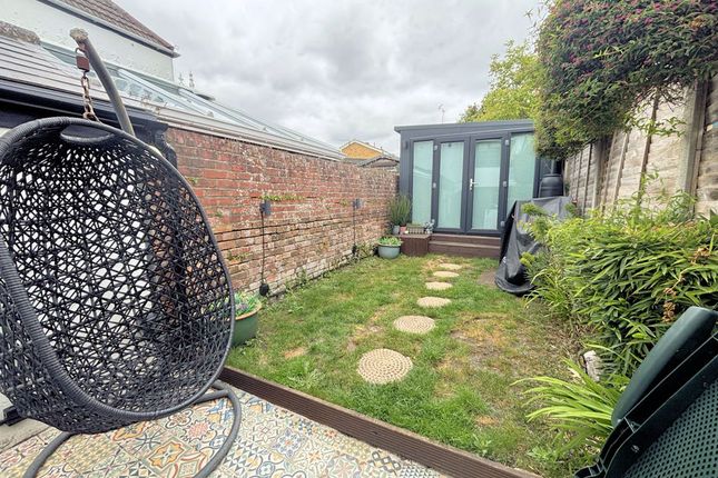 34, Village Road, Gosport photo 2