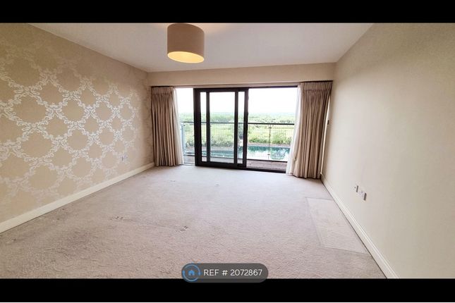 Flat to rent in Lakeside, Doncaster