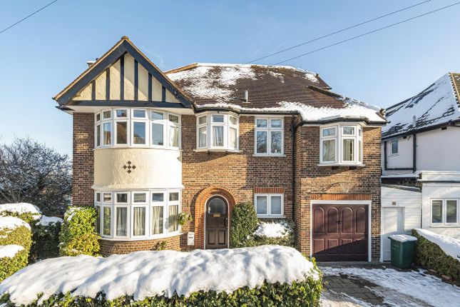 Thumbnail Property for sale in Belmont Close, London
