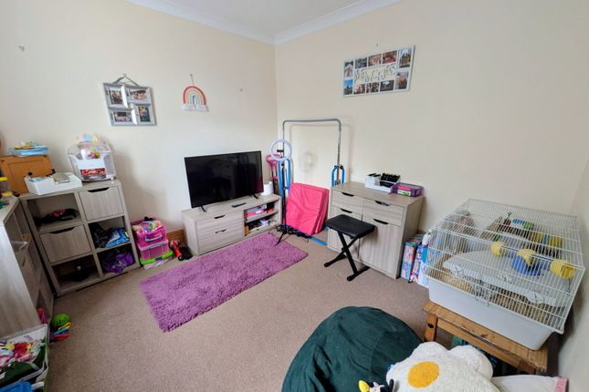 3, Vicarage Road, Ammanford photo 4