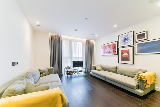 Flat to rent in Glacier House, The Residence, London