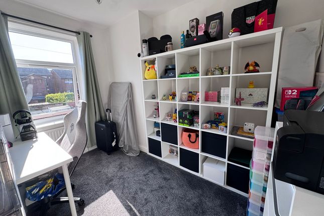 9, 9, North Street, Royton photo 5