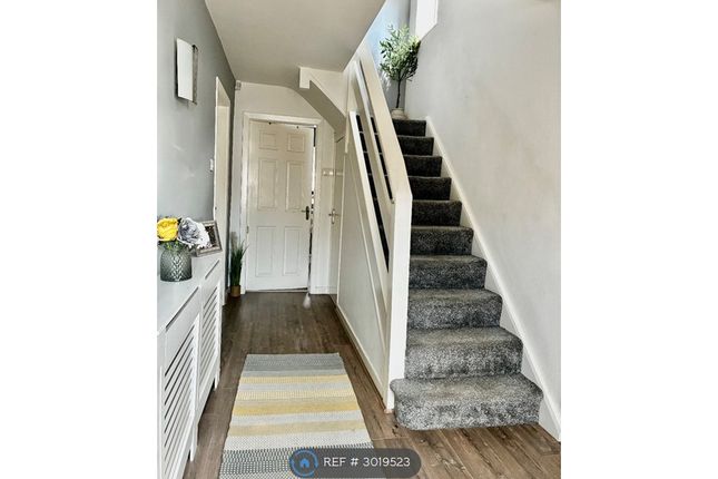 Poulton Crescent, Woolston, Warrington photo 4