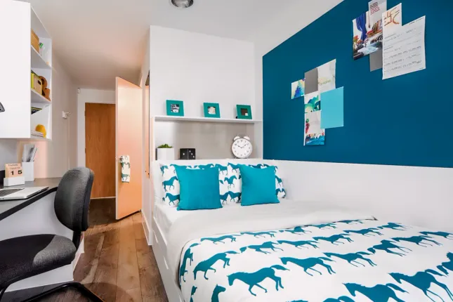 Yugo Canal Point, 22, West Tollcross, Edinburgh photo 3