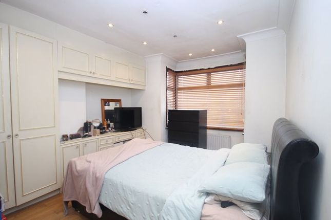 69, Greenford Road, Greenford photo 4