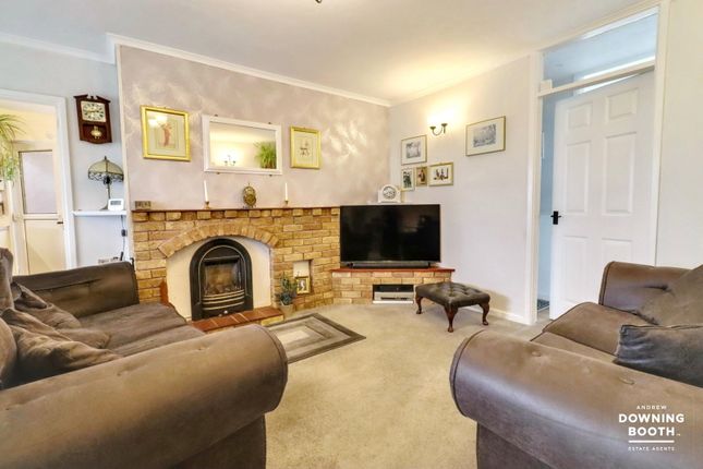 4, Masefield Close, Burntwood photo 4