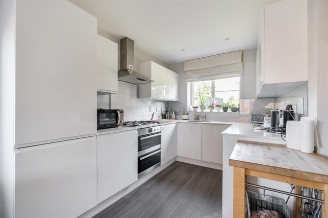 1, Ewin Close, Maidstone photo 3