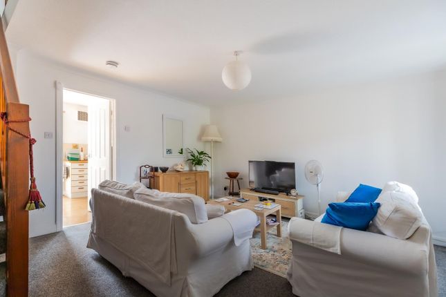 12, Woodland Drive, Penarth photo 3