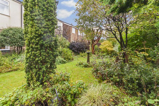 44, Springwater Avenue, Bury photo 3