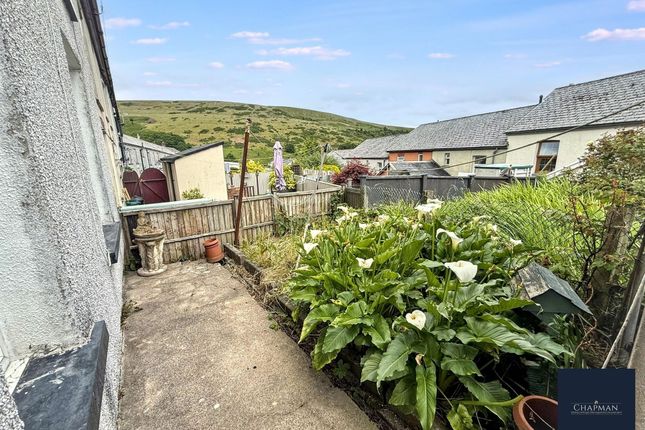 1 Heol Ceiriog, Porth photo 4