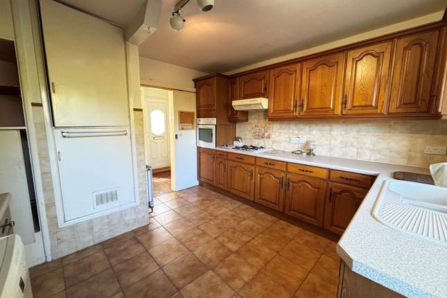 104 Victoria Avenue, Swanage photo 3