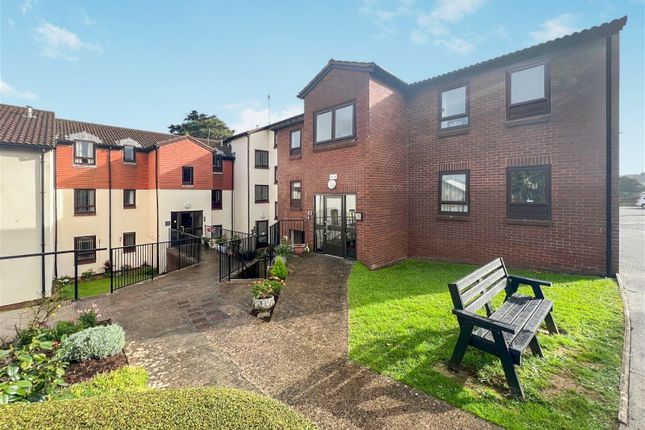 Flat for sale in 62 Pebble Court, Paignton