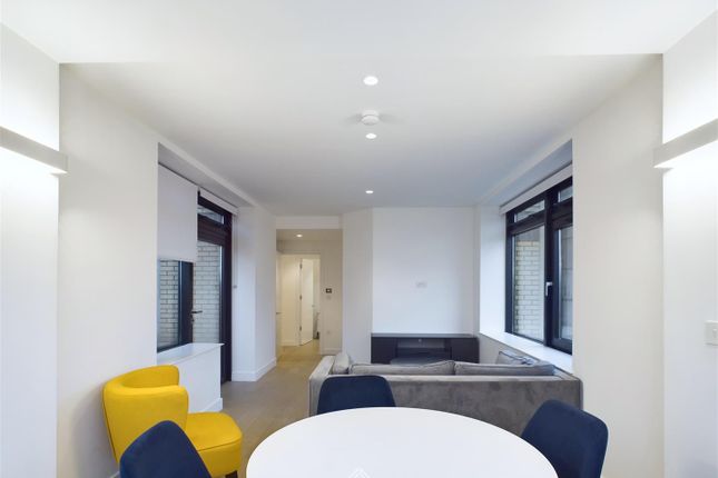 Thumbnail Flat to rent in New Horizons Court, Brentford