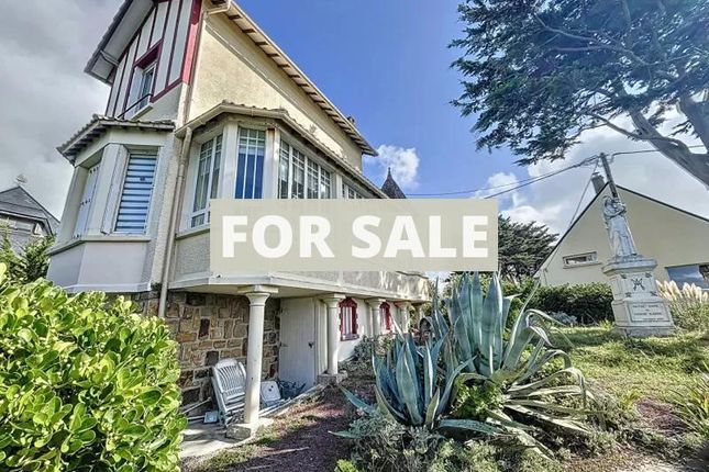 Thumbnail Property for sale in Saint-Pair-Sur-Mer, Basse-Normandie, 50380, France