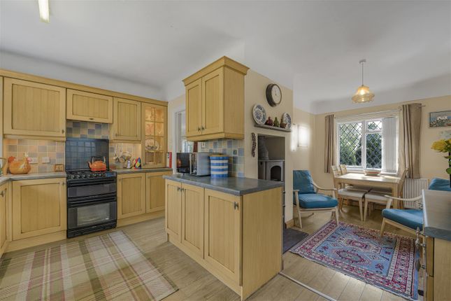 Westwinds, 64, Fontygary Road, Barry photo 3