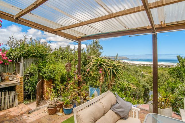 Thumbnail Detached house for sale in 84 Beach Road, Chapmans Peak, Southern Peninsula, Western Cape, South Africa
