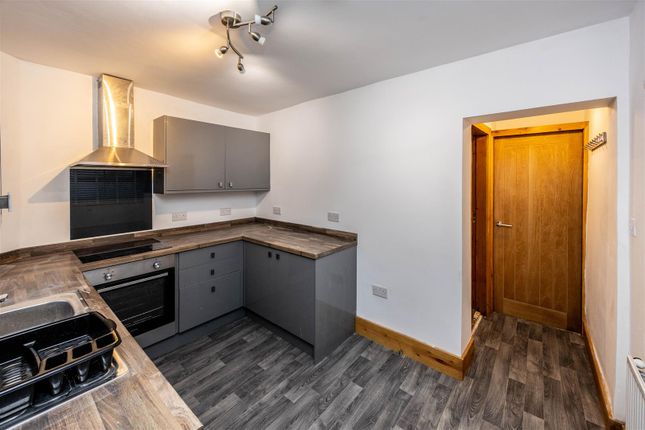 2, Echo Street, Liversedge photo 3