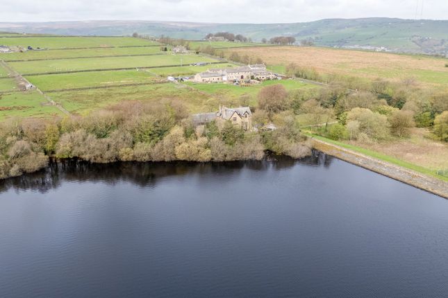 Lake House, Blackmoorfoot, Huddersfield photo 2