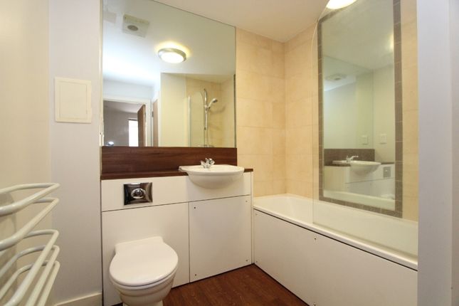 Flat 1, Projection West, Merchants Place, Reading photo 5