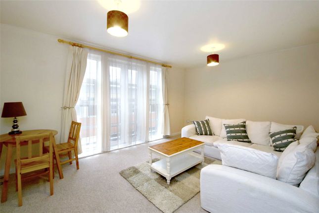 Flat for sale in Callingham Court, Post Office Lane, Beaconsfield